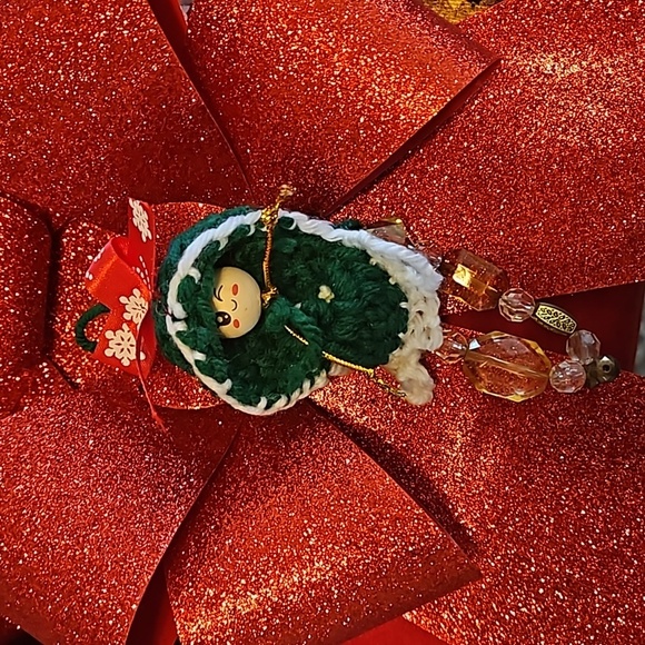 HAND CRAFTED crochet ornament holiday decor Handmade Upcycled materials green 7" - Picture 11 of 17